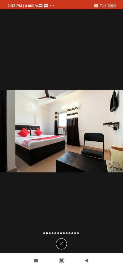 Hotel Pragya International Bénarès Extérieur photo