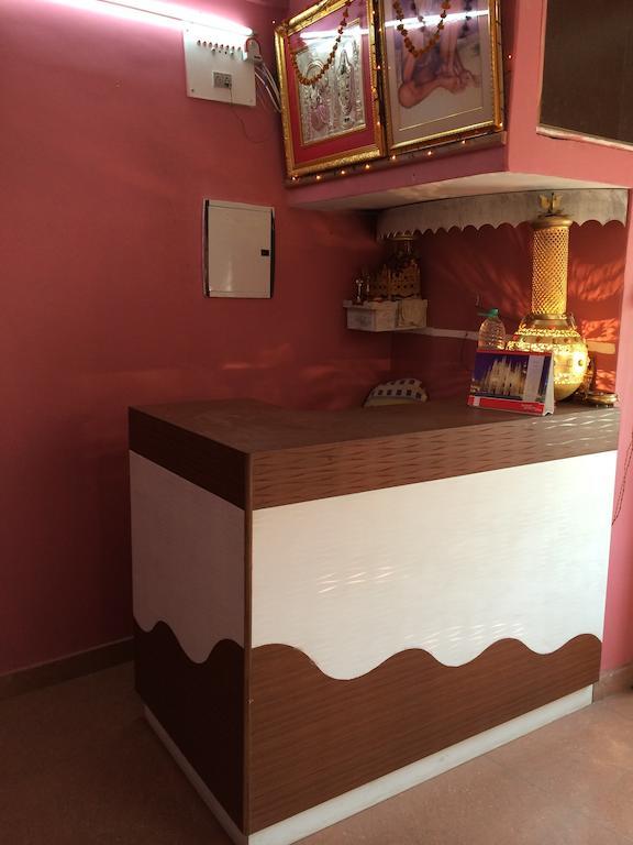 Hotel Pragya International Bénarès Extérieur photo